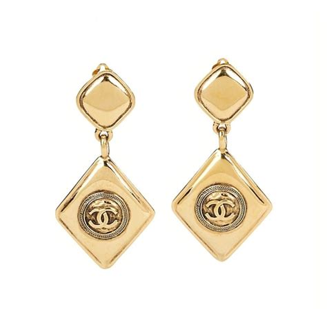 orecchini chanel collezione crociera|Chanel orecchini online.